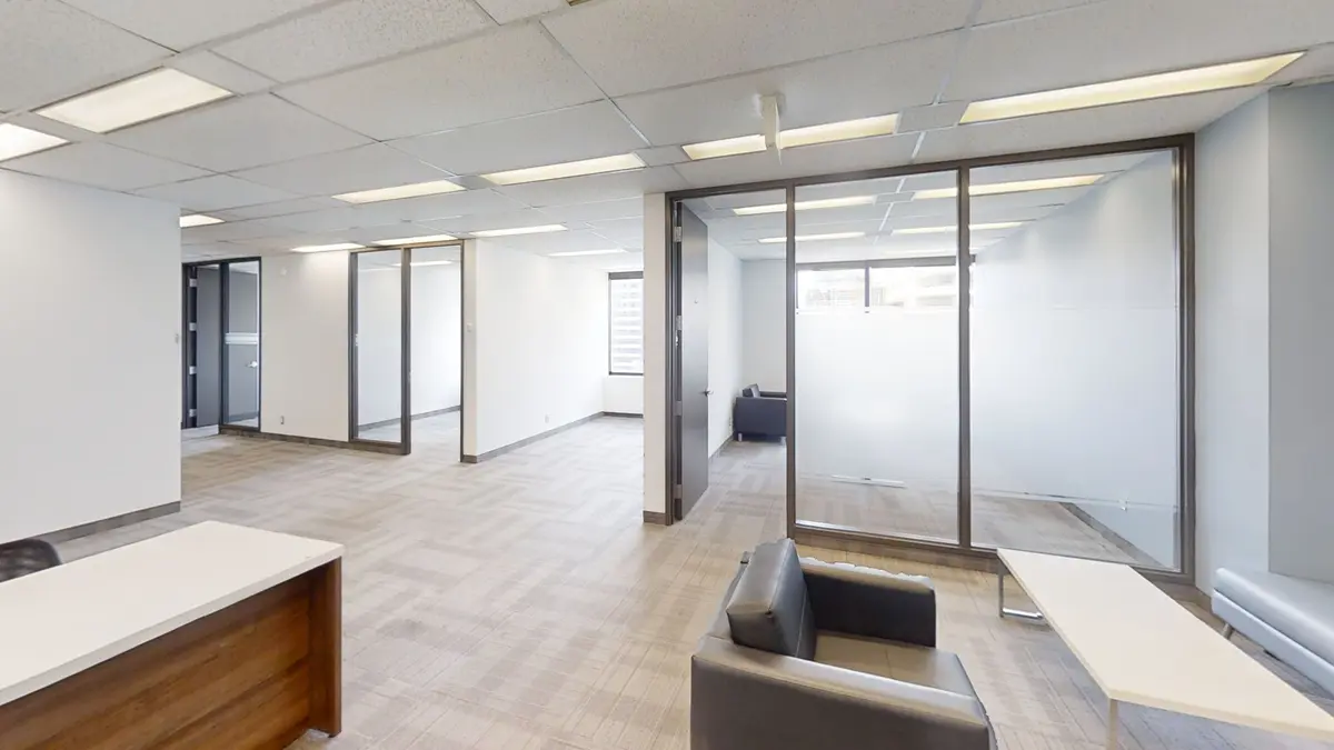 180 Dundas ST #1502, Toronto C01, ON M5G 1Z8