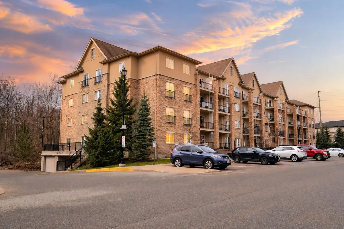 41 Ferndale DR S #309, Barrie, ON L4N 5T6