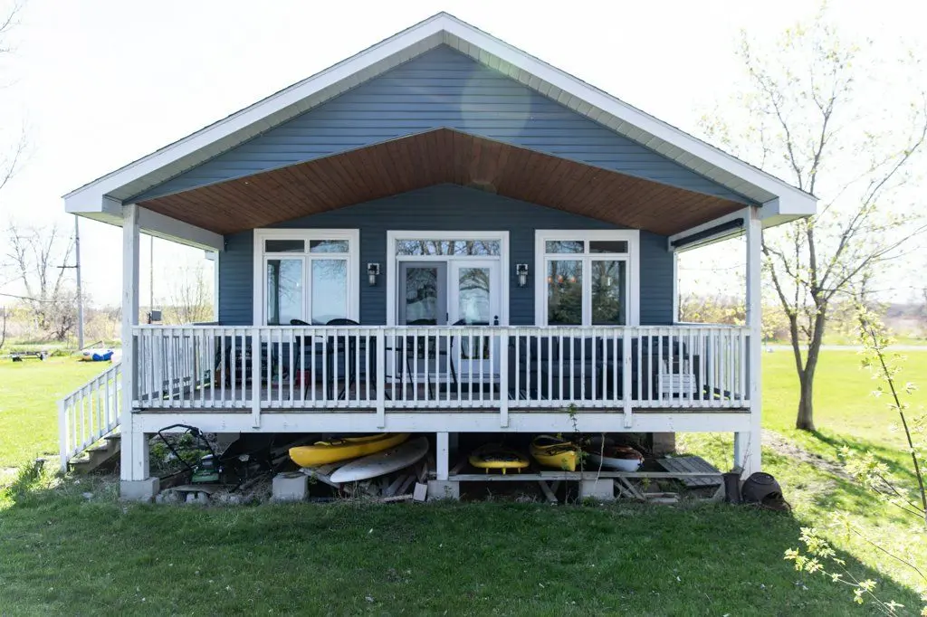 166 Easy LN, Frontenac Islands, ON K0H 2Y0