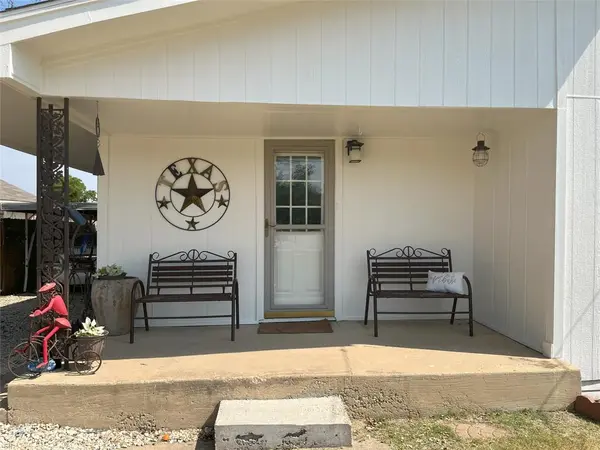 407 W Maple Street, Celina, TX 75009