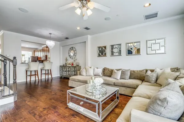 3932 Asbury Lane, Addison, TX 75001