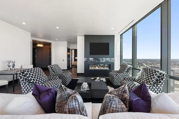 1301 Throckmorton Street #2601, Fort Worth, TX 76102