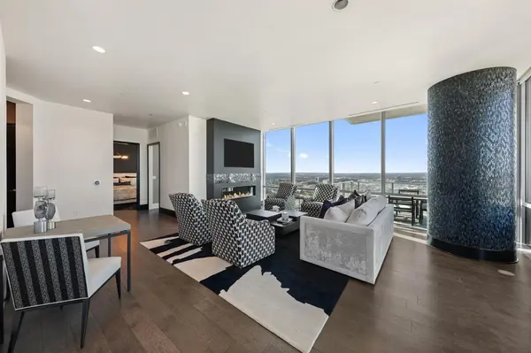 1301 Throckmorton Street #2601, Fort Worth, TX 76102