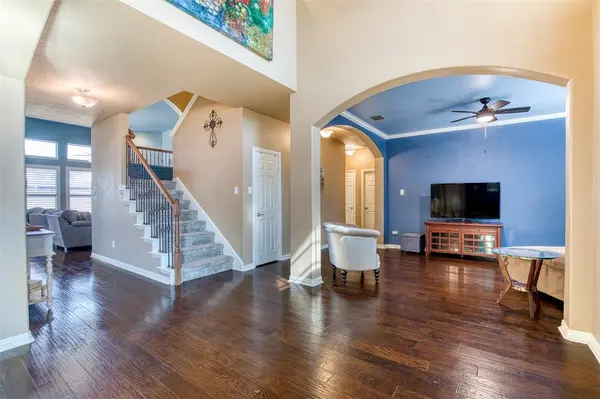 1412 Big Falls Drive, Flower Mound, TX 75028