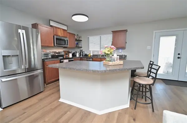 328 Saddlebrook Drive, Krum, TX 76249