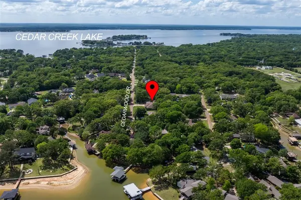 231 Cedarwood Drive, Enchanted Oaks, TX 75156
