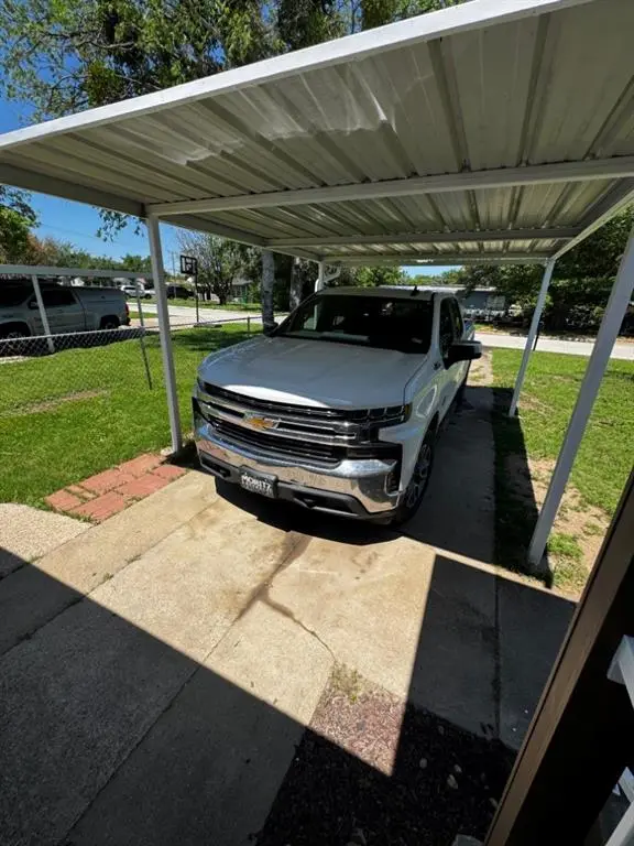 5125 Flagstone Drive, Sansom Park, TX 76114