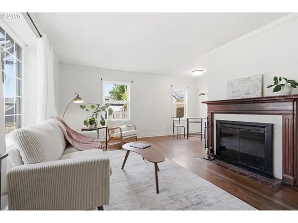 11610 NE FREMONT CT, Portland, OR 97220