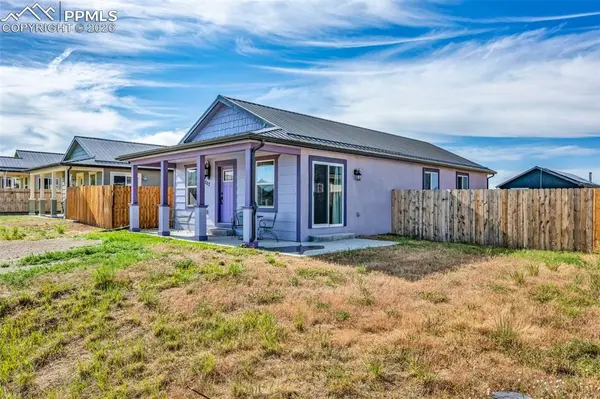 202 First ST, Silver Cliff, CO 81252