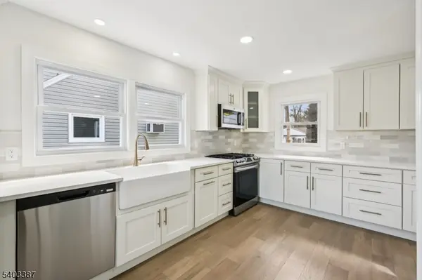 2 Guenter St, Butler Boro, NJ 07405