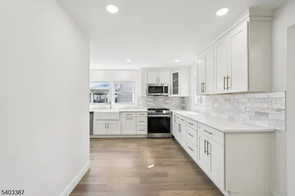 2 Guenter St, Butler Boro, NJ 07405