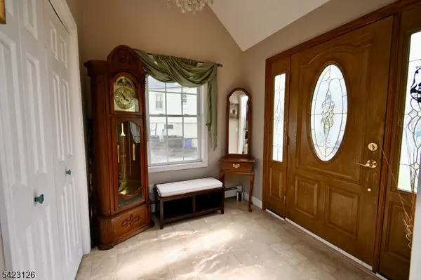 43 Newton Rd, Wayne Twp., NJ 07470