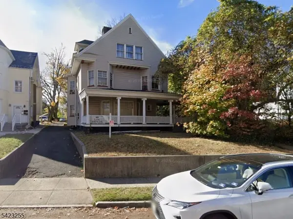 63 Washington St, East Orange City, NJ 07017