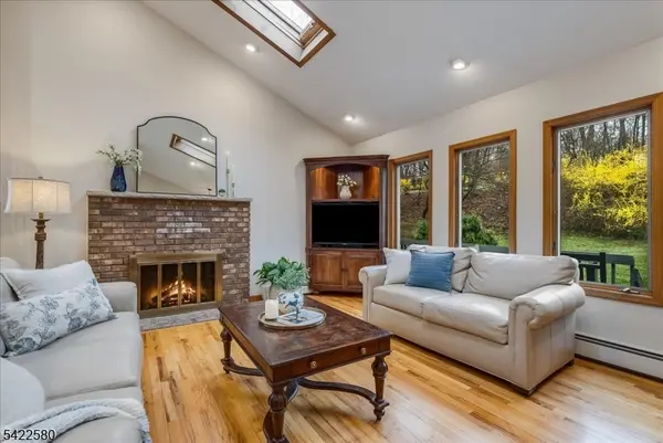 97 Skyline Dr, Sparta Twp., NJ 07871