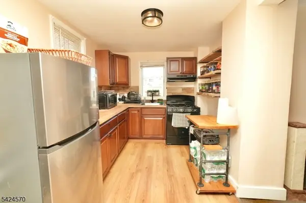 3 Laurel Ave, Maplewood Twp., NJ 07040