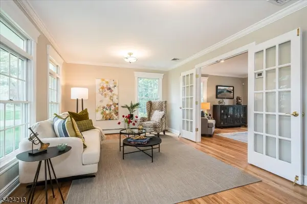 147 Winslow Ter, Glen Rock Boro, NJ 07452