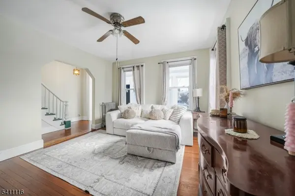 416 2Nd St, Carlstadt Boro, NJ 07072