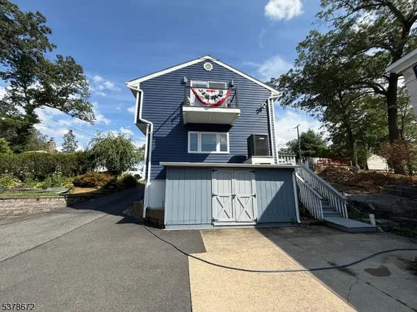 56 W River Styx Rd, Hopatcong Boro, NJ 07843