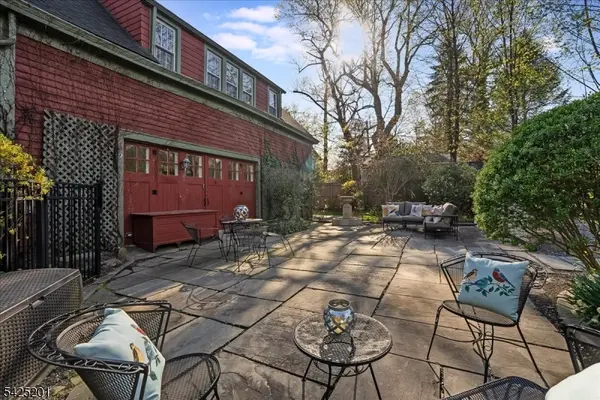 74 Porter Pl, Montclair Twp., NJ 07042