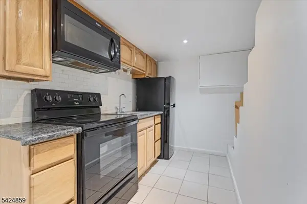 94 Manchester Ave, Paterson City, NJ 07502