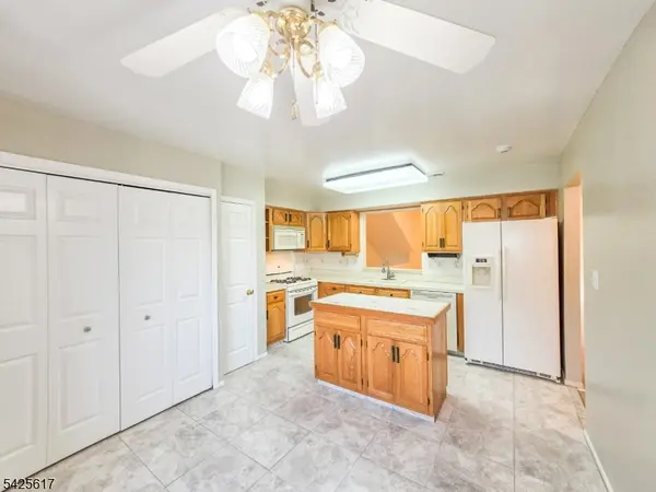 1H Rutland Ln, Monroe Twp., NJ 08831