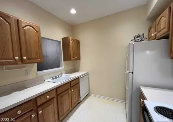 7101 Richmond Rd, West Milford Twp., NJ 07480