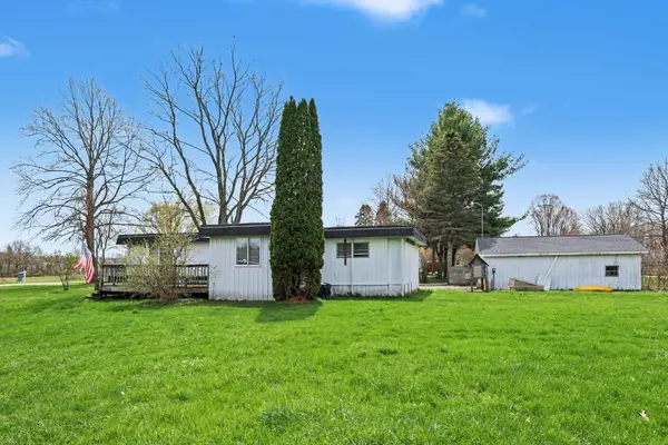 1773 N Newaygo RD, Casnovia Twp, MI 49303