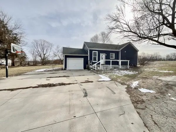 490 Dorrance RD, Coldwater, MI 49036