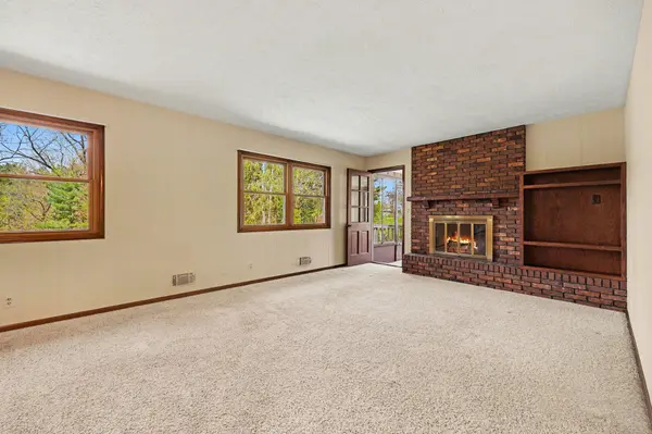 3135 Wildridge DR NE, Grand Rapids Twp, MI 49525