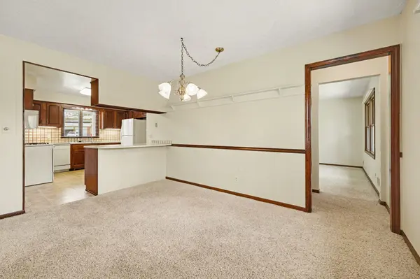 3135 Wildridge DR NE, Grand Rapids Twp, MI 49525