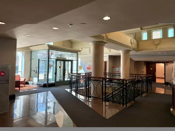 39 Pemberton AVE #303, Toronto C14, ON M2M 4L6