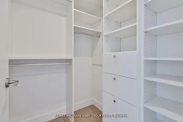 1414 Bayview AVE #308, Toronto C10, ON M4G 3A7