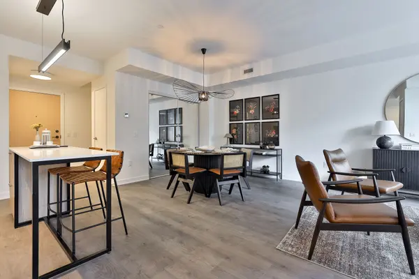 10 Oak ST #106, Toronto C08, ON M5A 0Y7