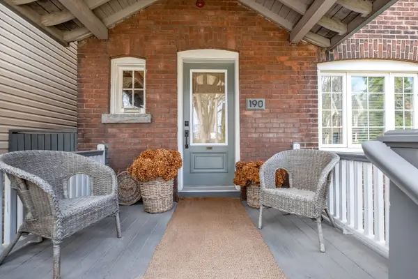 190 Pape AVE, Toronto E01, ON M4M 2V8