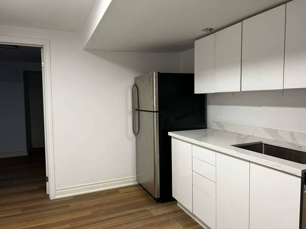 164 Williamson DR E #Basement, Ajax, ON L1Z 0G7