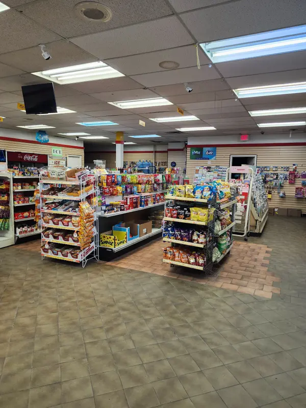 80 Glen Shields AVE #11, Vaughan, ON L4K 1T7