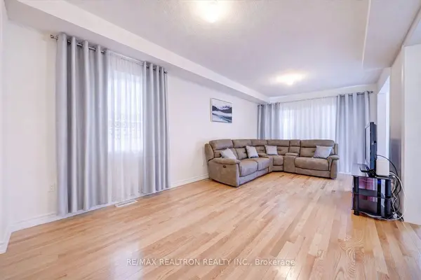 122 Cliff Thompson CT, Georgina, ON L0E 1R0