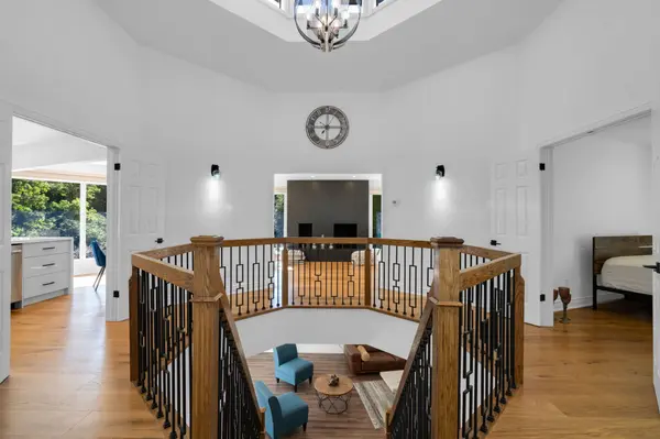 23 Country Club LN, Oro-medonte, ON L4M 4Y8