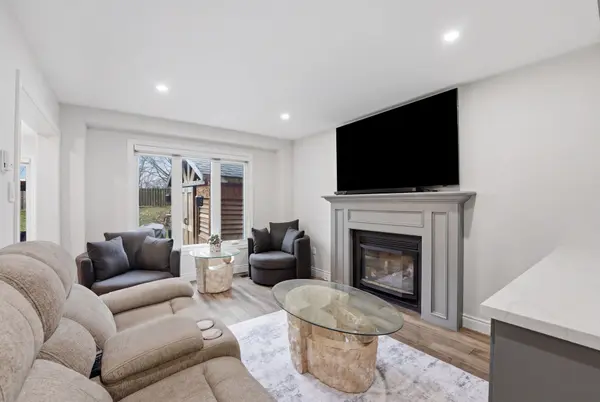 120 Herrell AVE, Barrie, ON L4N 6V1