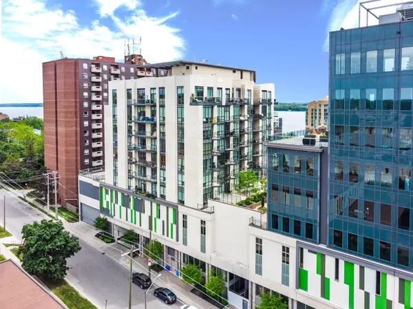 111 Worsley ST #GPH1, Barrie, ON L4M 0J5