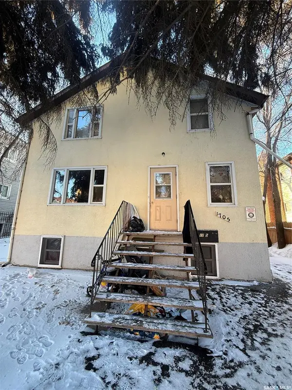 1705 20th STREET W, Saskatoon, SK S7M 0Z8