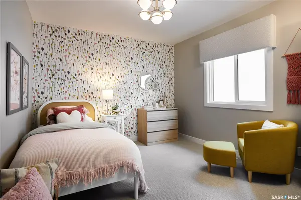 1112 Camden GARDENS, White City, SK S4L 0G1