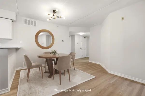 1820 Walkers Line #213, Burlington, ON L7M 4V4