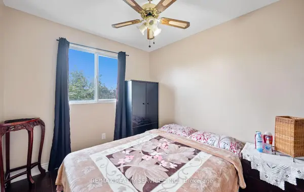 124 Baronwood CT #124, Brampton, ON L6V 3H7