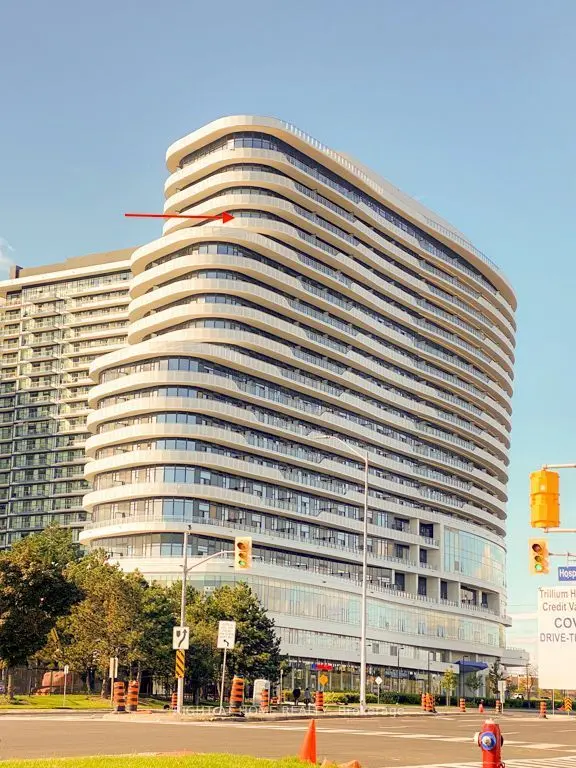 2520 Eglinton AVE W #15, Mississauga, ON L5M 0Y2