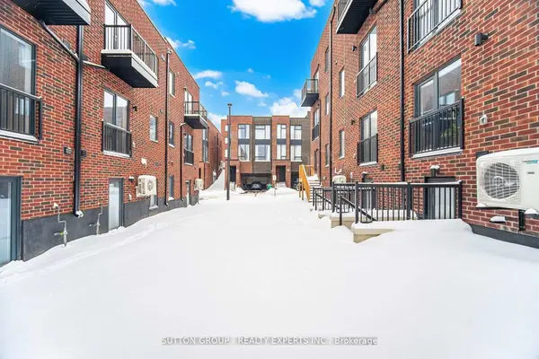 5 Taylor CT, Caledon, ON L7E 2R7