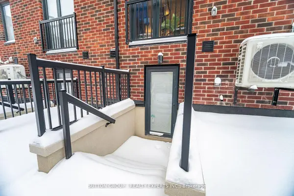 5 Taylor CT, Caledon, ON L7E 2R7