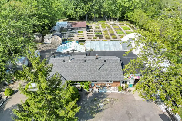 22049 Hyde Park RD, Middlesex Centre, ON N0M 2A0