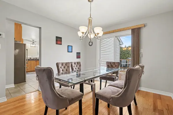 6417 St Louis DR, Orleans - Convent Glen And Area, ON K1C 2X9