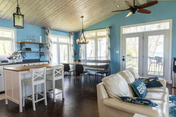 166 Easy LN, Frontenac Islands, ON K0H 2Y0